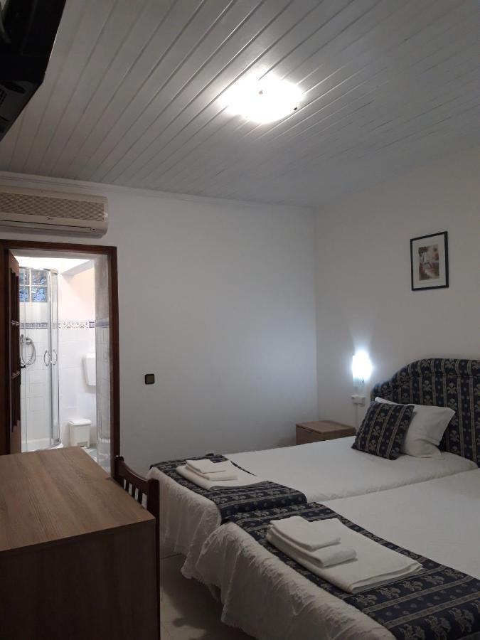 אלבאס Residencial Antonio Mocisso Guesthouse מראה חיצוני תמונה