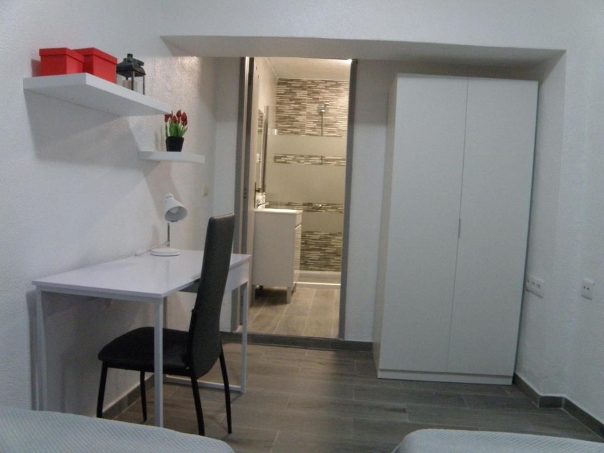 אלבאס Residencial Antonio Mocisso Guesthouse מראה חיצוני תמונה