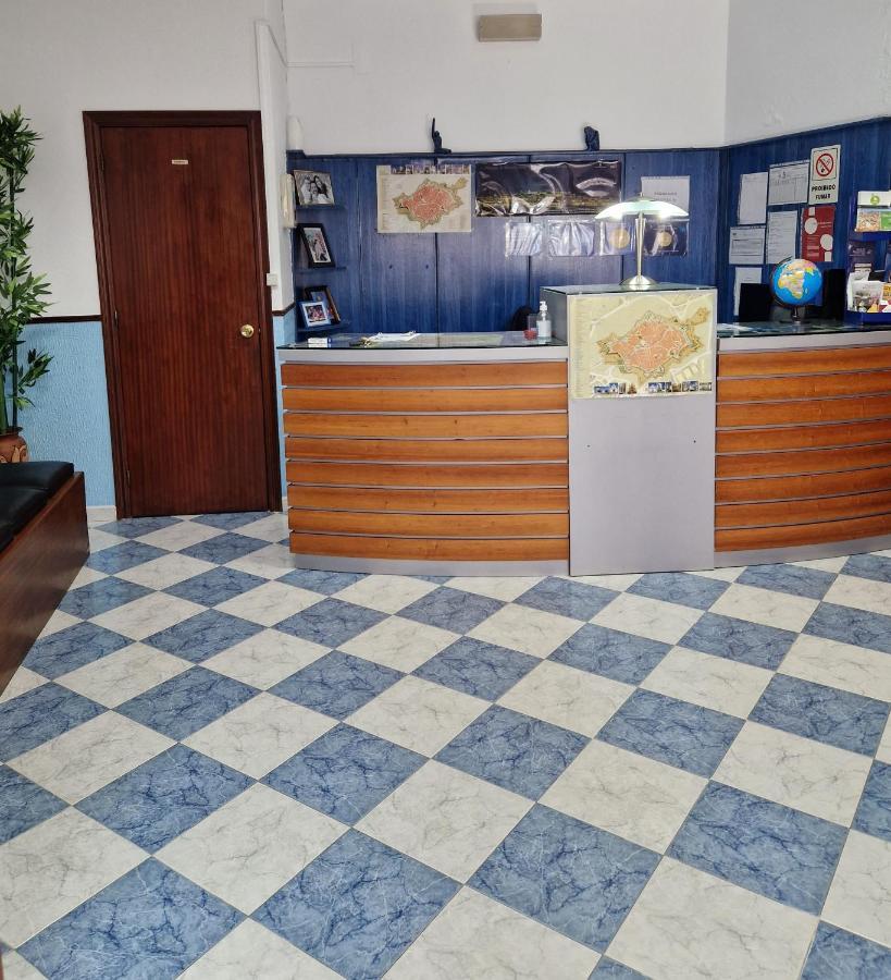 אלבאס Residencial Antonio Mocisso Guesthouse מראה חיצוני תמונה