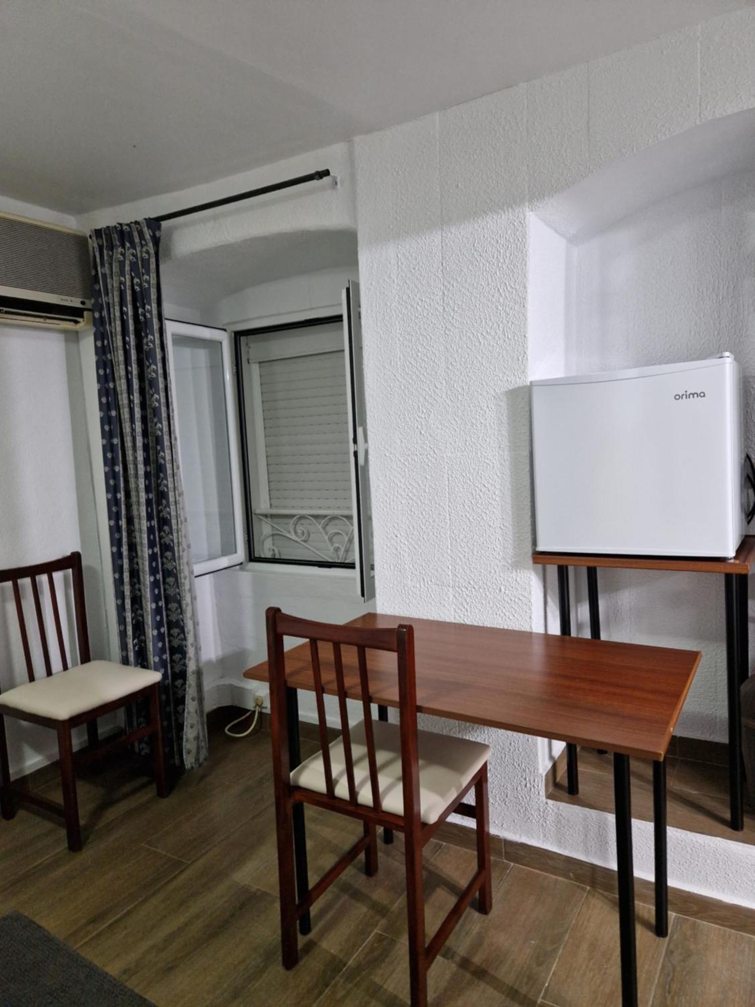 אלבאס Residencial Antonio Mocisso Guesthouse מראה חיצוני תמונה