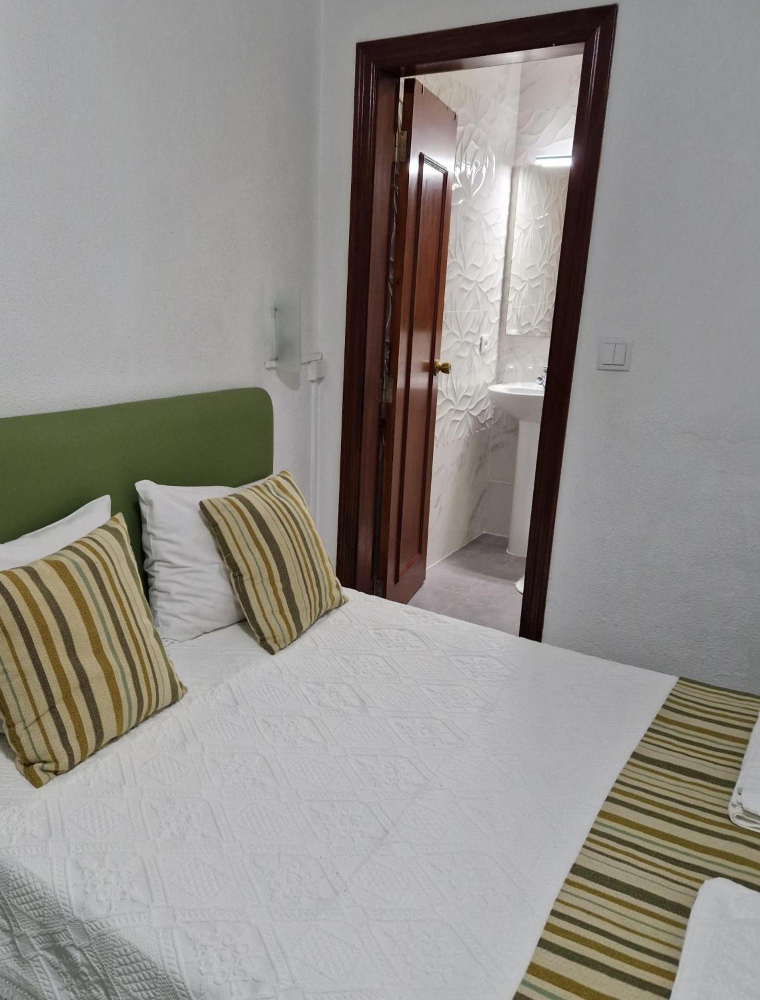 אלבאס Residencial Antonio Mocisso Guesthouse מראה חיצוני תמונה