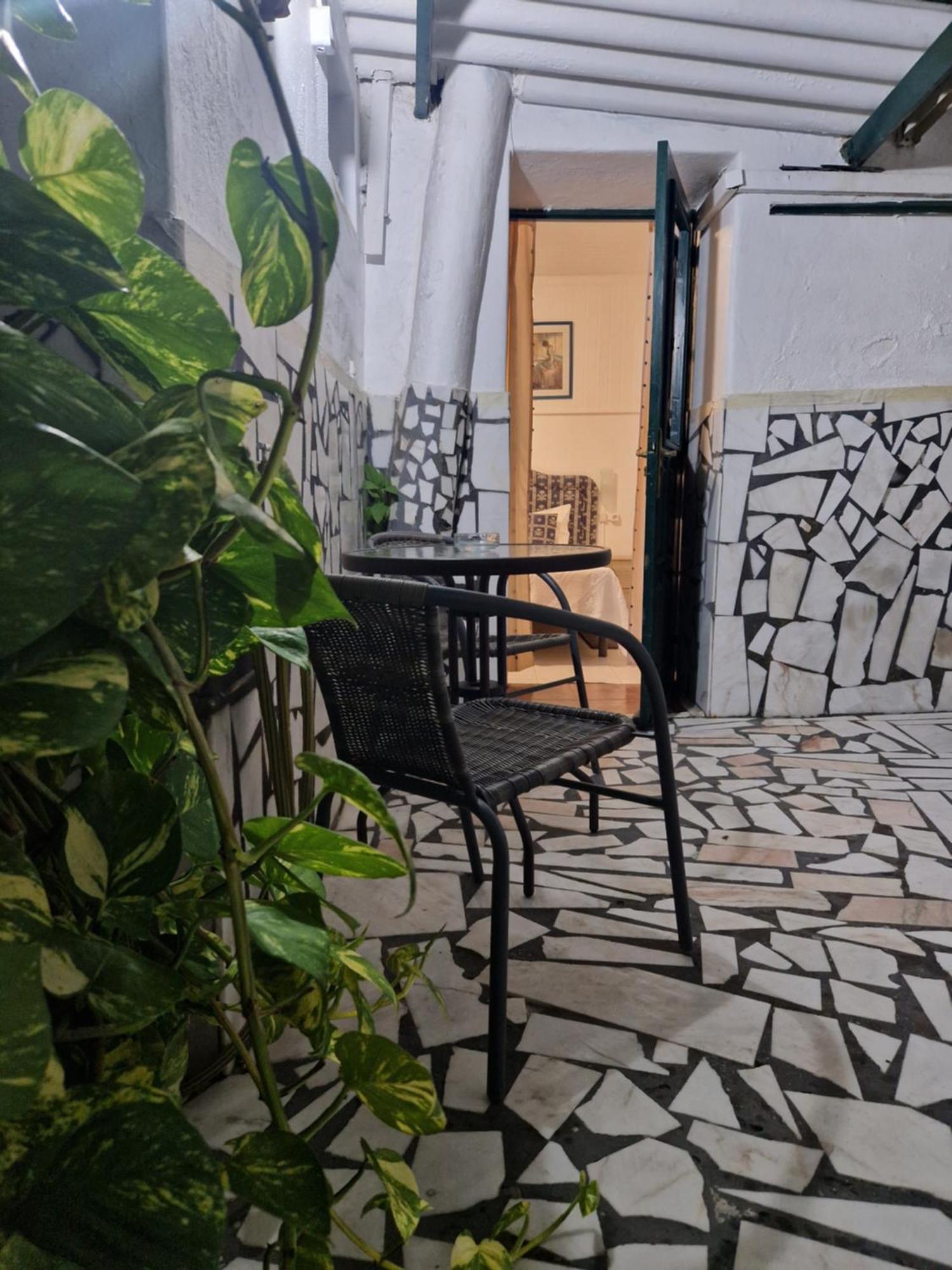 אלבאס Residencial Antonio Mocisso Guesthouse מראה חיצוני תמונה
