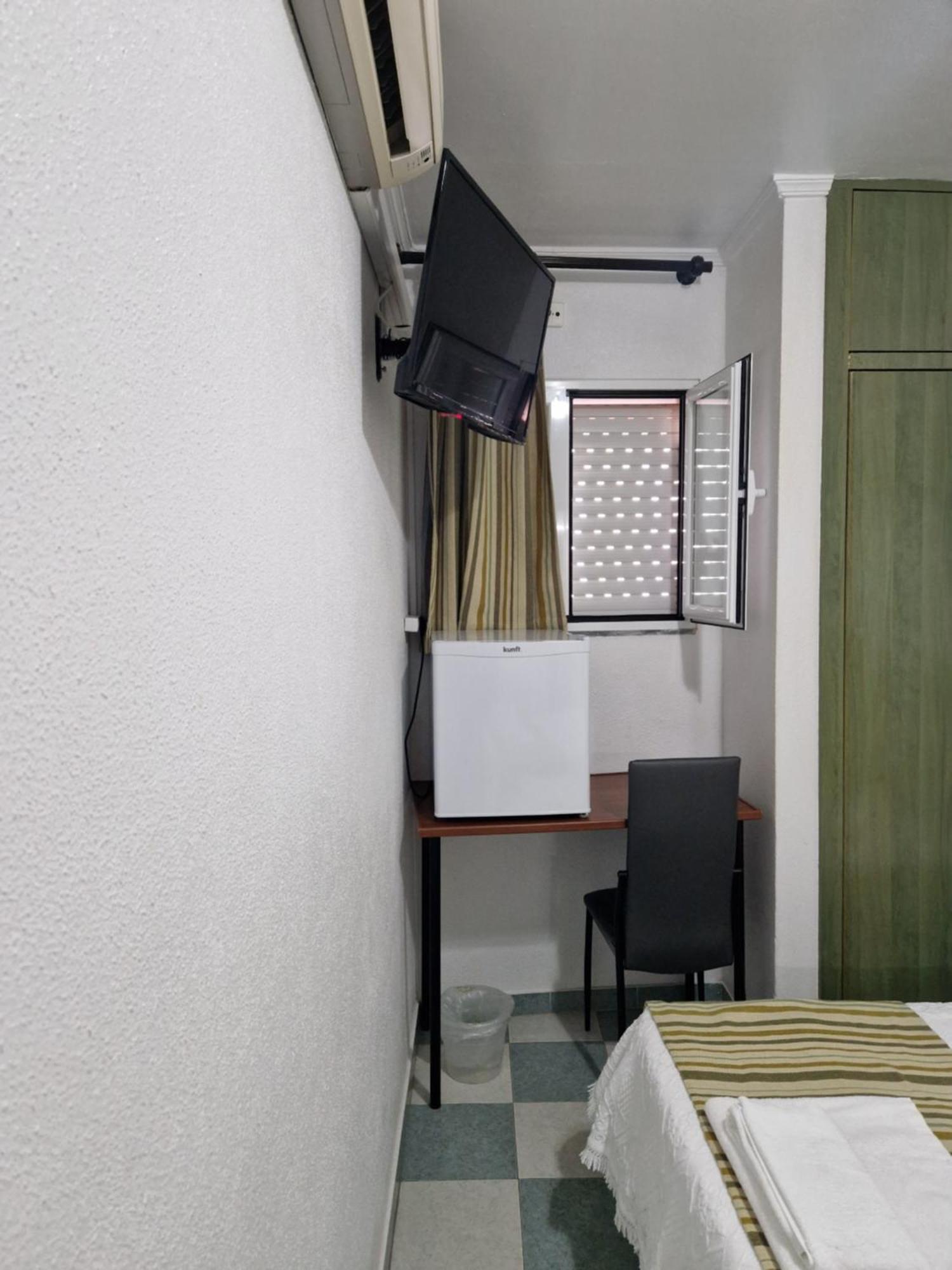אלבאס Residencial Antonio Mocisso Guesthouse מראה חיצוני תמונה