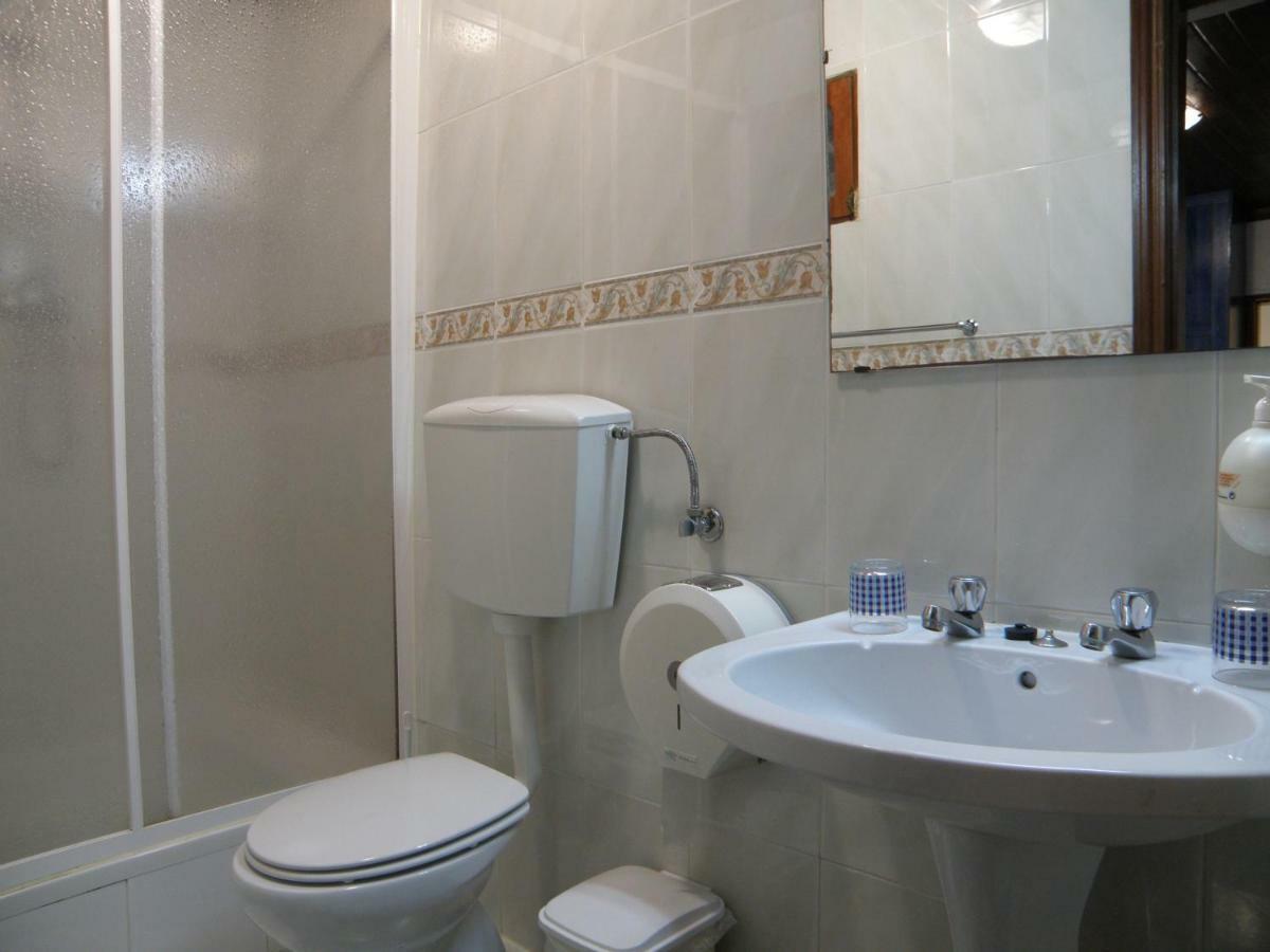 אלבאס Residencial Antonio Mocisso Guesthouse מראה חיצוני תמונה